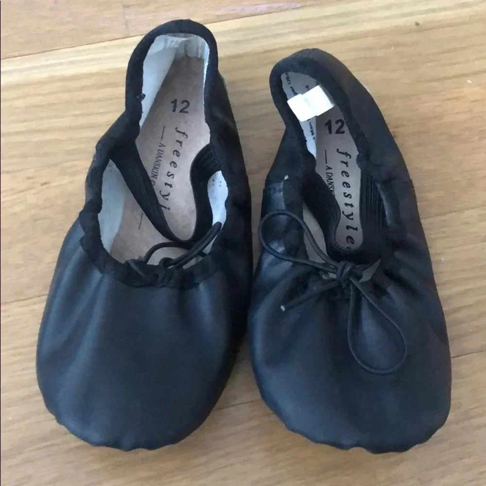 Kids black dance shoes